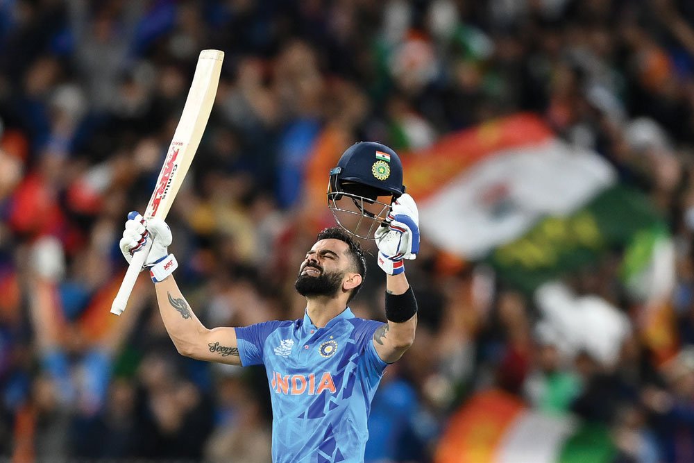 There is only GOAT 🐐/ KING👑 in Cricket that's VIRAT KHOLI !! No more crying debate please..
#ViratKohli 
Thank you #KLRahul who helped him to get 100 ♥️
4 win 0 loss for India
#INDvsBAN , #indiavsbangladesh , #ICCCricketWorldCup 

Great knock by #RohitSharma & #ShubhamanGill
