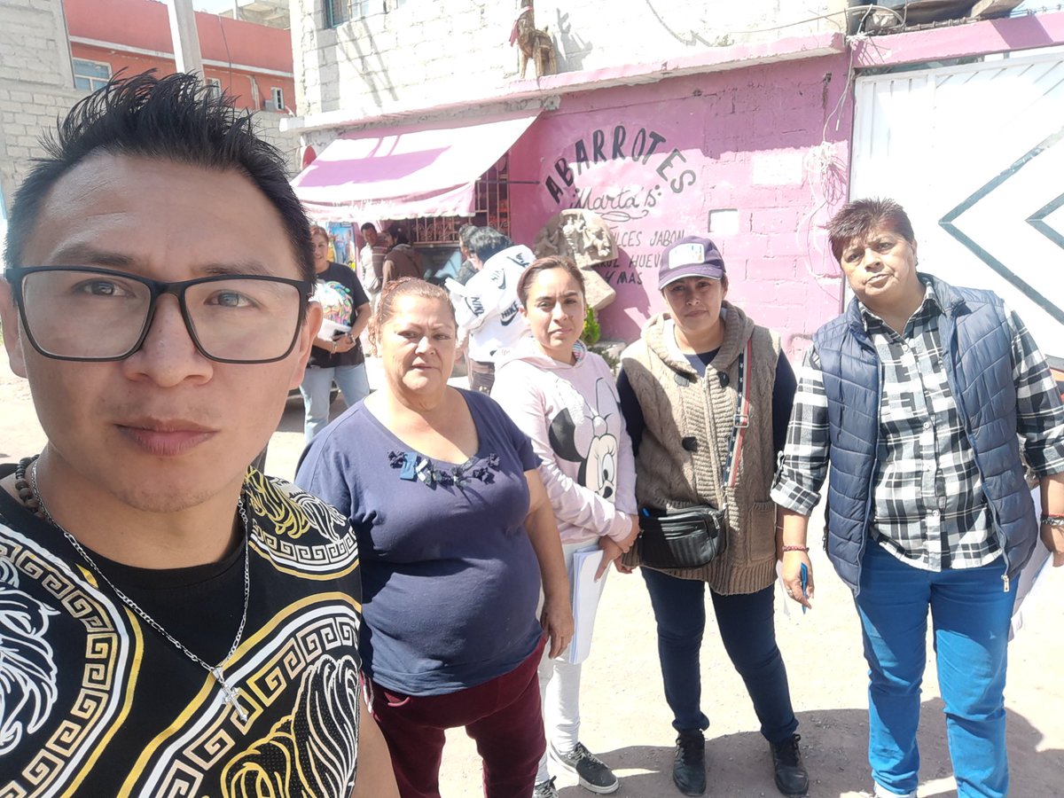 Antonio_Quia_Z's tweet photo. Seguimos con paso firme, día a día sumando esfuerzos #Tezoyuca Leal y comprometido con #ADM y #EFM
#FamiliaADM
#Distrito39
@sagrerosky @lili_coronado_A @MaribelSalmern @Delis_sol https://t.co/dihEO9hJni
