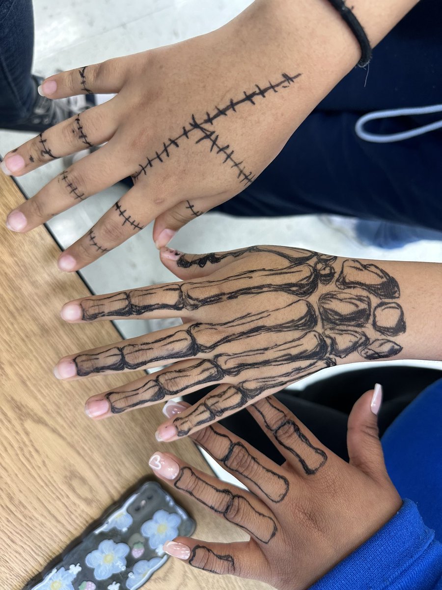 westlake_beta's tweet photo. It's getting spooky around here...are you ready?!  #WHSTrunkorTreat @Franchesca_Warr @RonMaxwellFCS1 https://t.co/31erb3Ftga