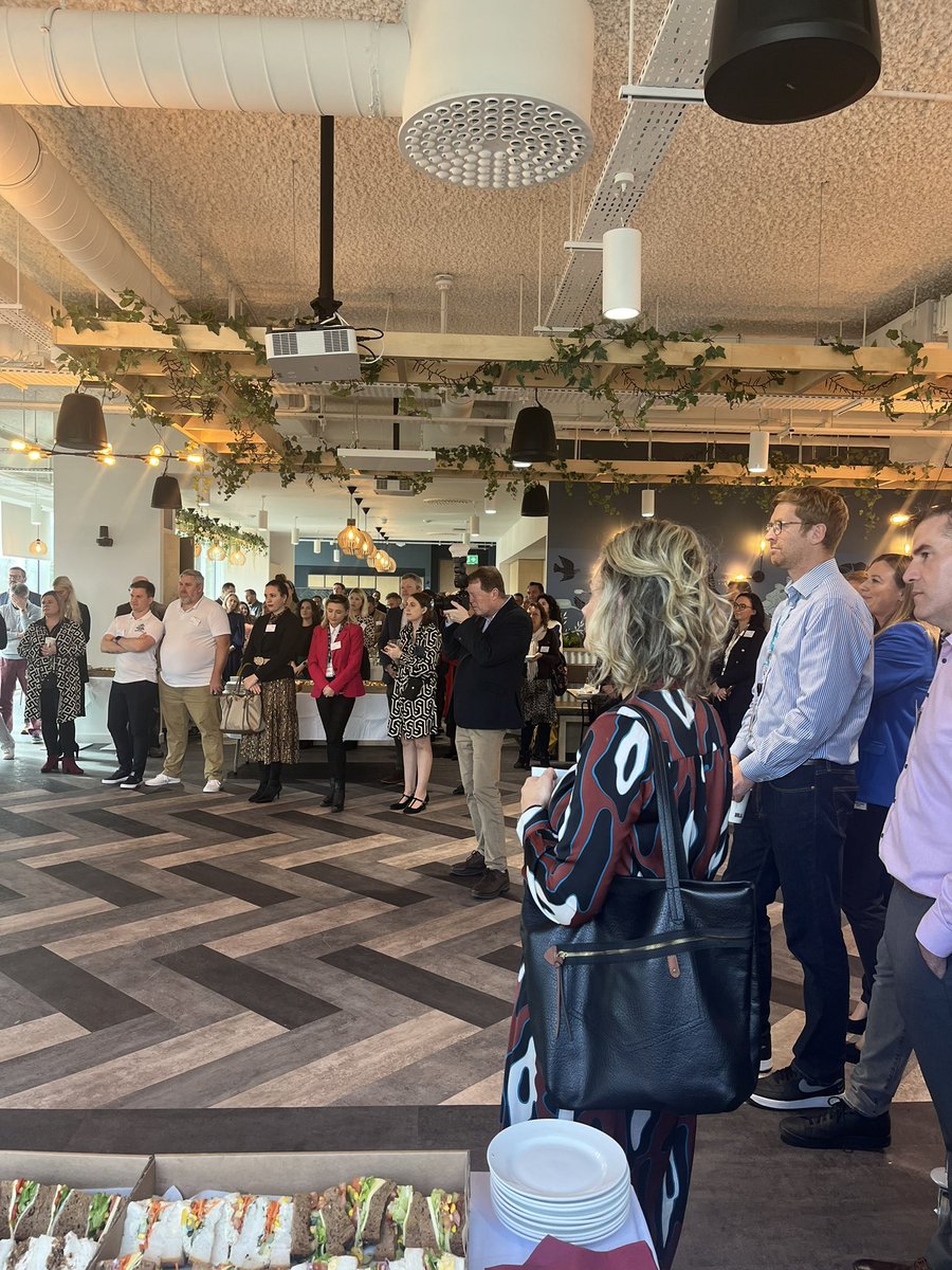 kyliebasnett's tweet photo. Wonderful afternoon @Logitech new office in Cork for @CorkChamber Network an Noon with @sinead_moore1 for @TrigonHotels #ccnetworking https://t.co/nzHVNhTUXA