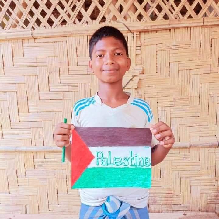 Anuwar_Sadek47's tweet photo. Standing with Palestine
#freepalistine
#saveinnocent
Photographer: Unknown https://t.co/BY7UEFHcek