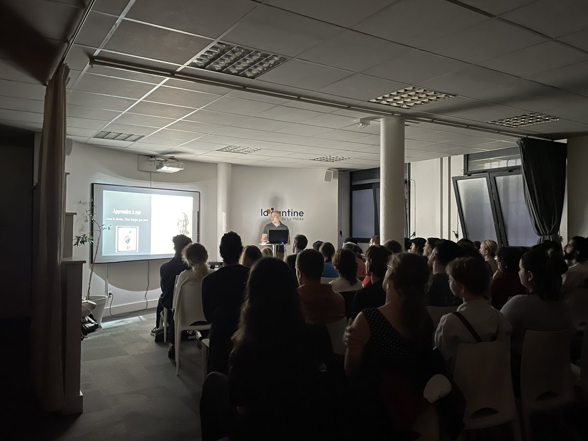 Last night I had a wonderful time presenting my art journey at Café Créa in Toulouse. Lots of good questions in the Q&amp;A afterward :D  Many thanks to <a href="/sylvainsarrailh/">Tohad</a> &amp; Co for inviting me.