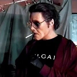 deus1nabsentia's tweet photo. put the glasses back ON hot mama https://t.co/9uUOpSTepS