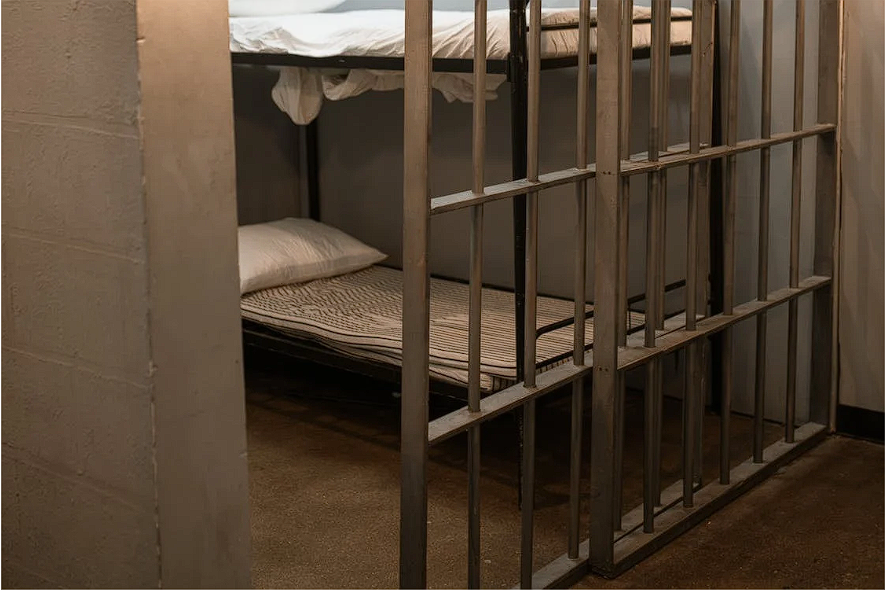 How does jail incarceration impact a relationship? Read TSP board member Eleanor Nickel's latest Discovery from work by <a href="/kristinturney/">Kristin Turney</a>, <a href="/__kmalae/">Katelyn Rose Malae</a>, MacKenzie Christensen, &amp; Sarah Halpern-Meekin at <a href="/ucisocsci/">UCI Social Sciences</a> &amp; <a href="/IRP_UW/">Poverty Research IRP</a>!
bit.ly/3tKg4NM