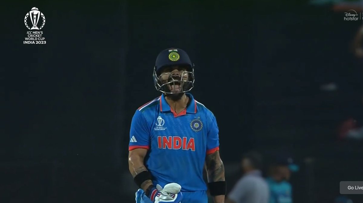 RahulKu29607411's tweet photo. KING KOHLI💪👑🇮🇳 #100Run❤ https://t.co/yVNmGR5d3i