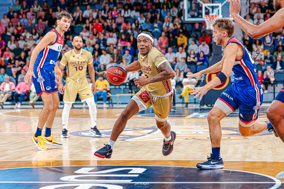 OLB45's tweet photo. Alors que le cap des 5000 spectateurs attendus vient d’être franchi, l’OLB vous propose de gagner 2 places CARRE OR pour le choc de ce dimanche 22 contre @EBPLO ! ✨

Pour tenter votre chance :
Suivez-nous sur X ✅
Repostez la publication ✅

Tirage au sort demain après-midi 🍀 https://t.co/HUzGFJEEMi