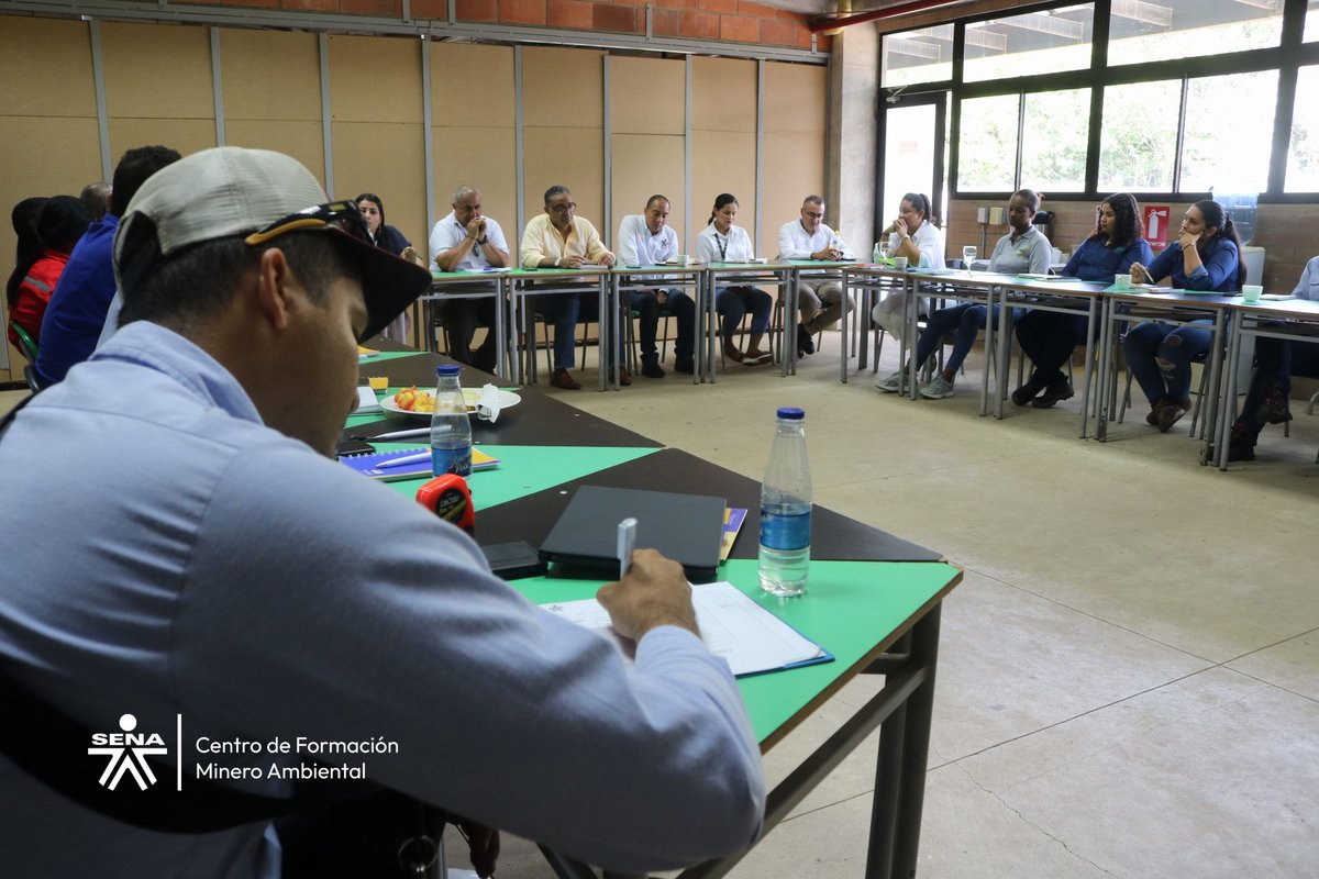 JAIROLEONZAPATA's tweet image. #Noticia  | Hemos desarrollado un desayuno empresarial con el objetivo de fortalecer las alianzas con el sector empresarial en El Bagre, además de dar a conocer nuestro portafolio de servicios.