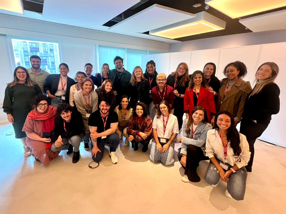 Ju Ambrosano tweet media