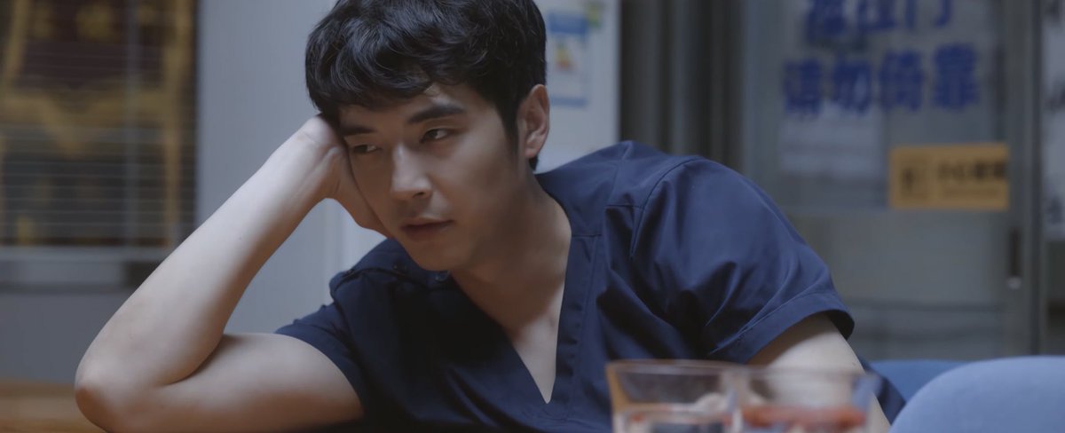 xiaotoumings's tweet image. petty little lin yi getting jealous that xiaoran gave xiaofeng more goji berries LMFAO

#问心 #theheart
