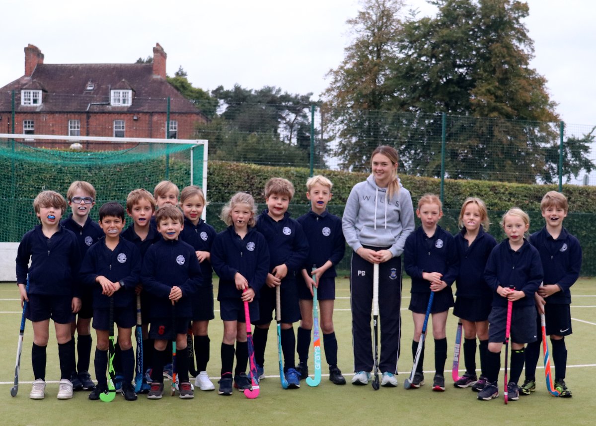 AysgarthSchool's tweet image. The 'King of the 'D' contest in PP3 showcased some remarkable skills thanks to the incredible coaching from Poppy Barlow.
Our children are making incredible progress. Keep up the fantastic work, athletes! #SkillsOnDisplay #CoachingMatters