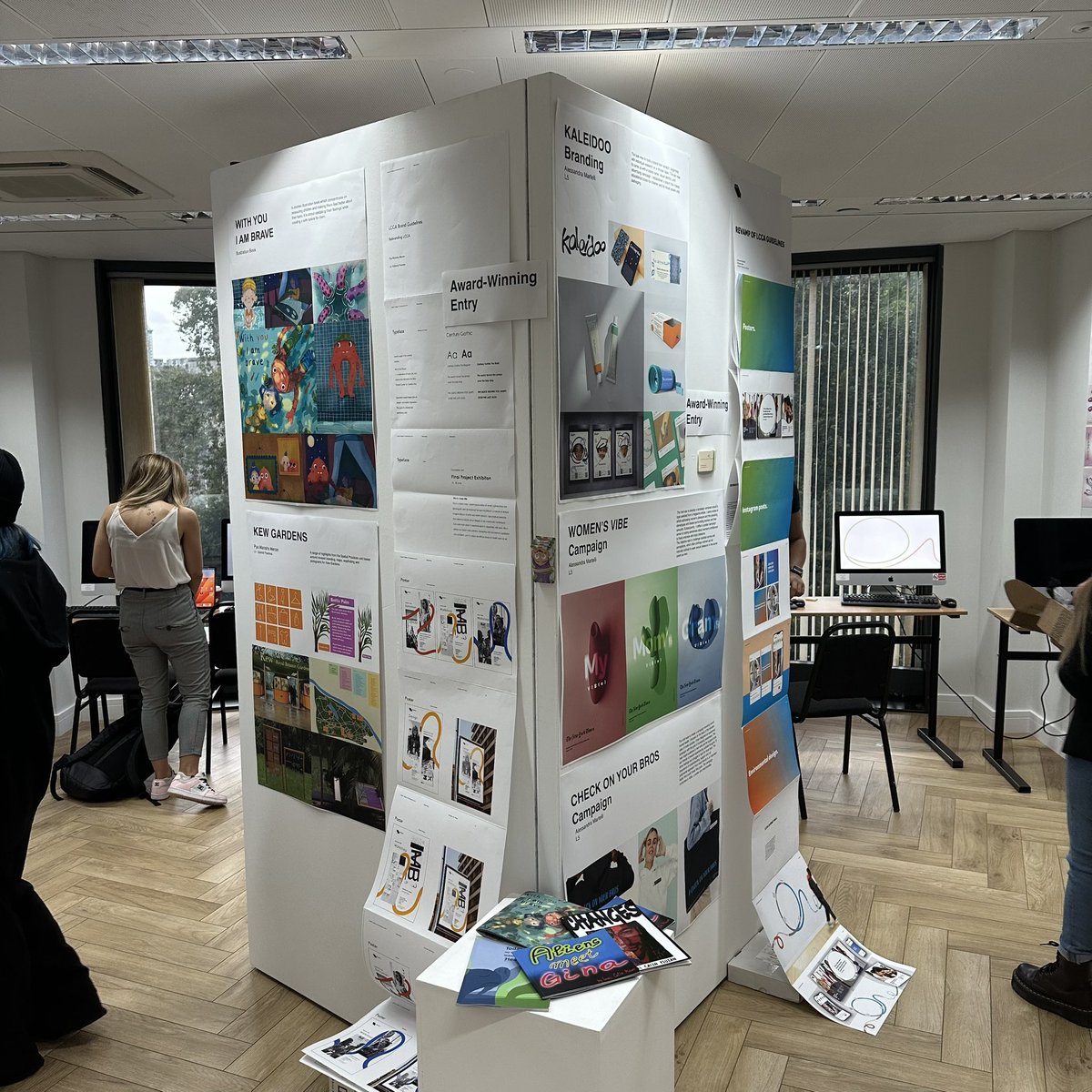 chriswraithRFE's tweet photo. This evening I had the privilege of attending Immerse @LCCAUK an exhibition of work by  graphic design students. A celebration of fantastic work. Well done to all students. @UniCreativeArts https://t.co/DivC5PQfol