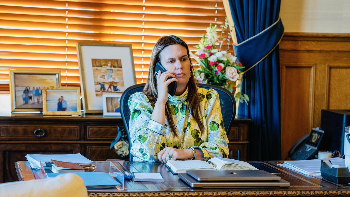 Sarah Huckabee Sanders tweet media