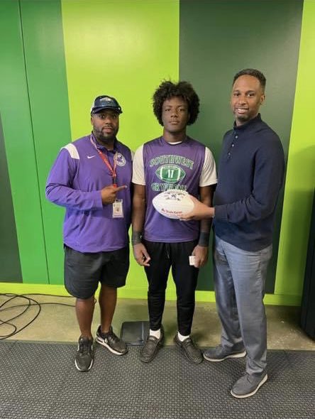 Shoutout to our last 2 Anthony Smith State Farm “Mr. Gryphon” of the weeks: Montrell Martin for the NLR game, and QB Chase Forte for the Bryant Game! Go Gryphons!