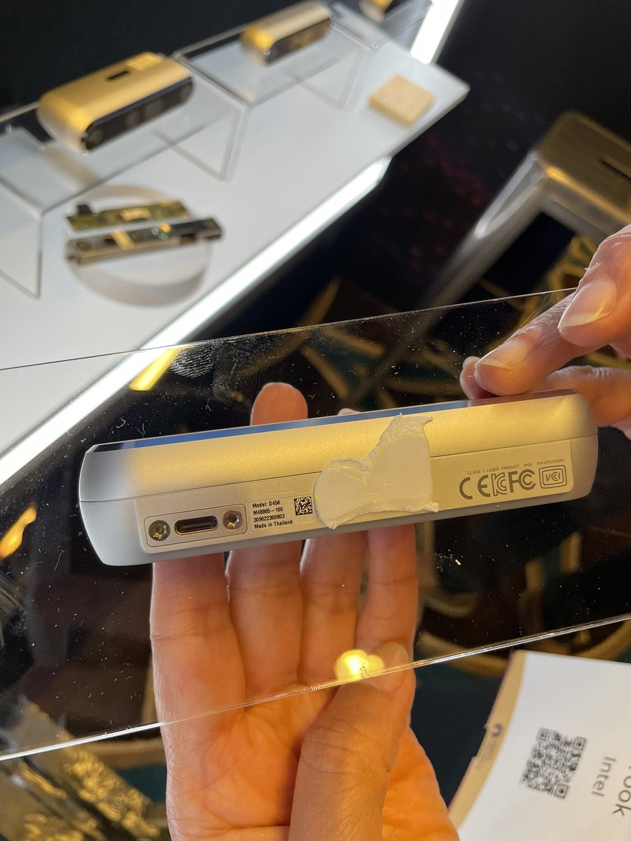 jsonbot117's tweet photo. Realsense D456, D457, as it is released last week and is here at #ROSCon23!!
Waterproof IP65, and this one in the picture is only C-type connector (D456) https://t.co/h34u5SwyrC