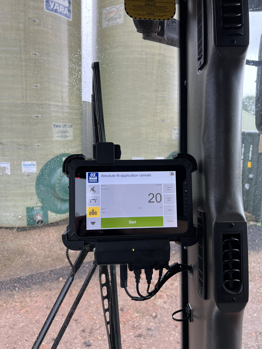 TayloredAgri's tweet image. Grant Application✅ 
Another Yara ALS-2 N-Sensor to this Bateman RB35
#Yara
#NSensor
#Batemansprayers