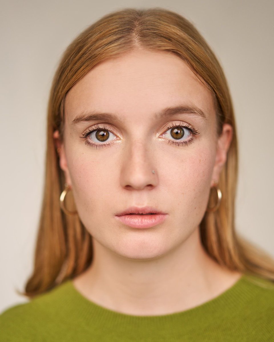 🕯️CAST ANNOUNCEMENT🕯️

Maya Lewsey is playing Sarah Hollis.
Maya is excited to play Sarah and go against her talkative nature to explore a character who’s silence is very loud.