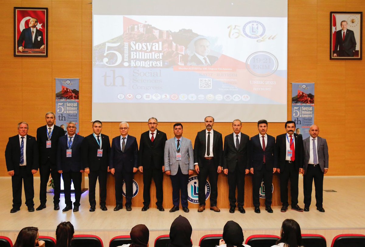 MutluTurkmen's tweet photo. Haydar Aliyev'in doğumunun 100. yılı anısına, Türk Dünyasından ve Türkiye'den saygın üniversite paydaşlarının katkısıyla düzenlediğimiz 5. Uluslararası Sosyal Bilimler Kongresinin açılış törenini gerçekleştirdik. Kongremizde 300'ün üzerinde akademisyen 278 bildiri sunacak. https://t.co/zhouw5mEzi
