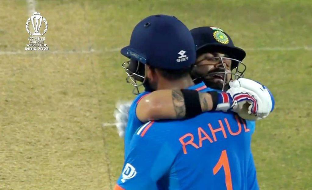 AnilSinghvi_'s tweet photo. #INDvsBAN 

🎊Congratulations #TeamIndia 🎊

Touched by a selfless act by @klrahul 👏

@msdhoni must be smiling😇

Marvelous game by #ViratKohli 

That mind boggling 6 to hit the 💯 &amp; seal the game was beyond words🫶

It was a treat to watch such Incredible team work😍

#CWC2023 https://t.co/6tGiCS2s6w