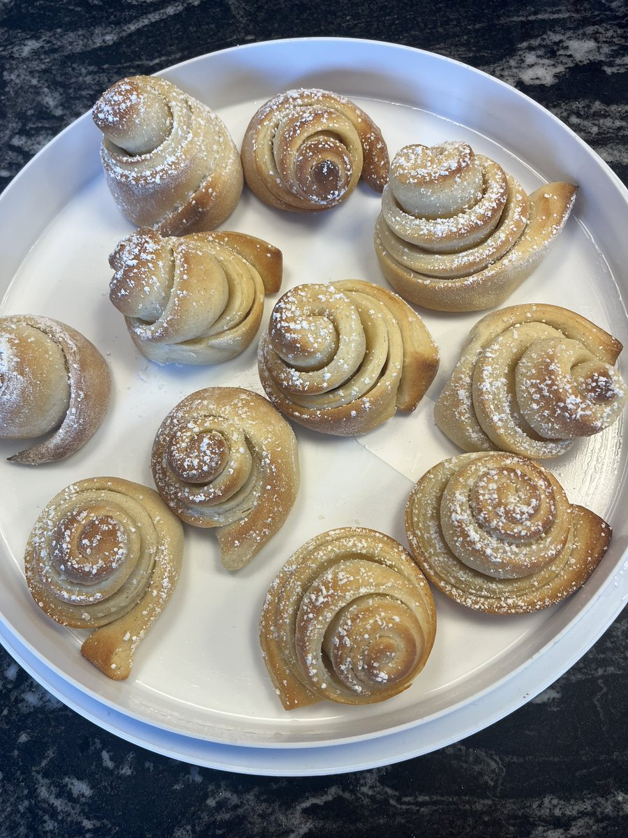 Pain de Mallorca - sweet pastry bread