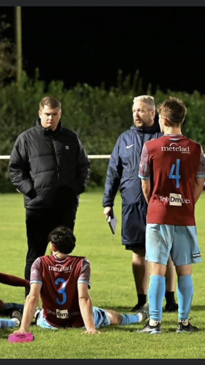 Anyone seen my donkey.
<a href="/philgloves83/">Phil Glover</a> they have definitely brought the style back to the club 😍