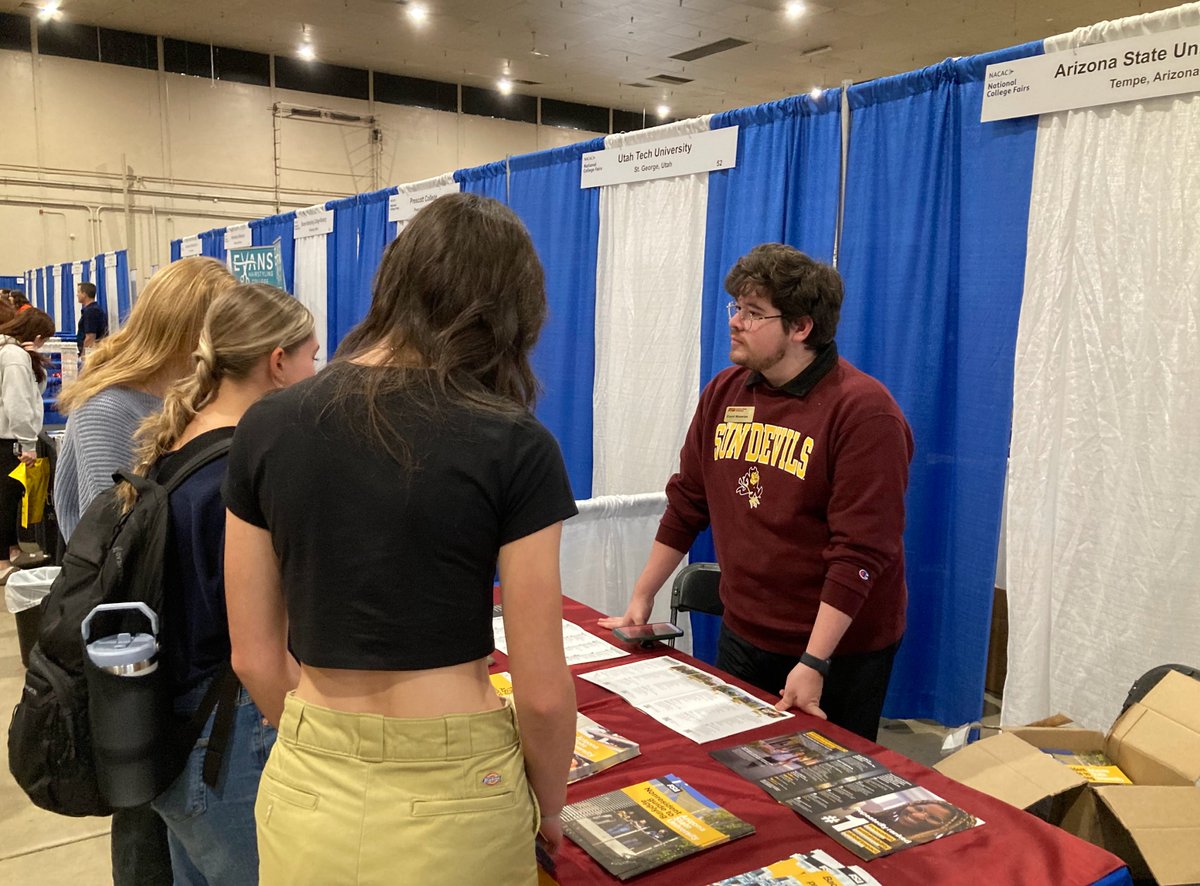 BSDEducation's tweet photo. Secondary students from Boise School District attending today's Boise National College Fair at Expo Idaho. Helping to prepare our students for success beyond high school! #EverythingsPossibleBSD https://t.co/iw2M7UP7IV https://t.co/HWXCfsgZM1