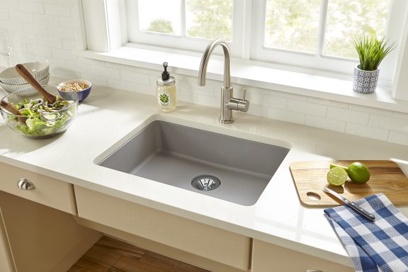 KlingerLumber's tweet photo. A Quartz sink in your home resists odors &amp; scratches and eliminates unwanted food or liquid residue with a nonporous surface.

 #HomeImprovement #QuartzSink #KitchenInspo #ElkaySinks #ElkayQuartzSinks https://t.co/gc8jNBjfs8