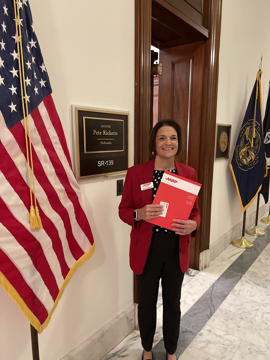 Ragland_Jina's tweet photo. @AARPNE joined AARP staff from around the country in D.C. today to meet with members of Congress about the issues that matter most to older Americans and their families. 

#AARPadvocatesnationwide #AARPhillhike
#AARPStaff https://t.co/twazeUCfYl