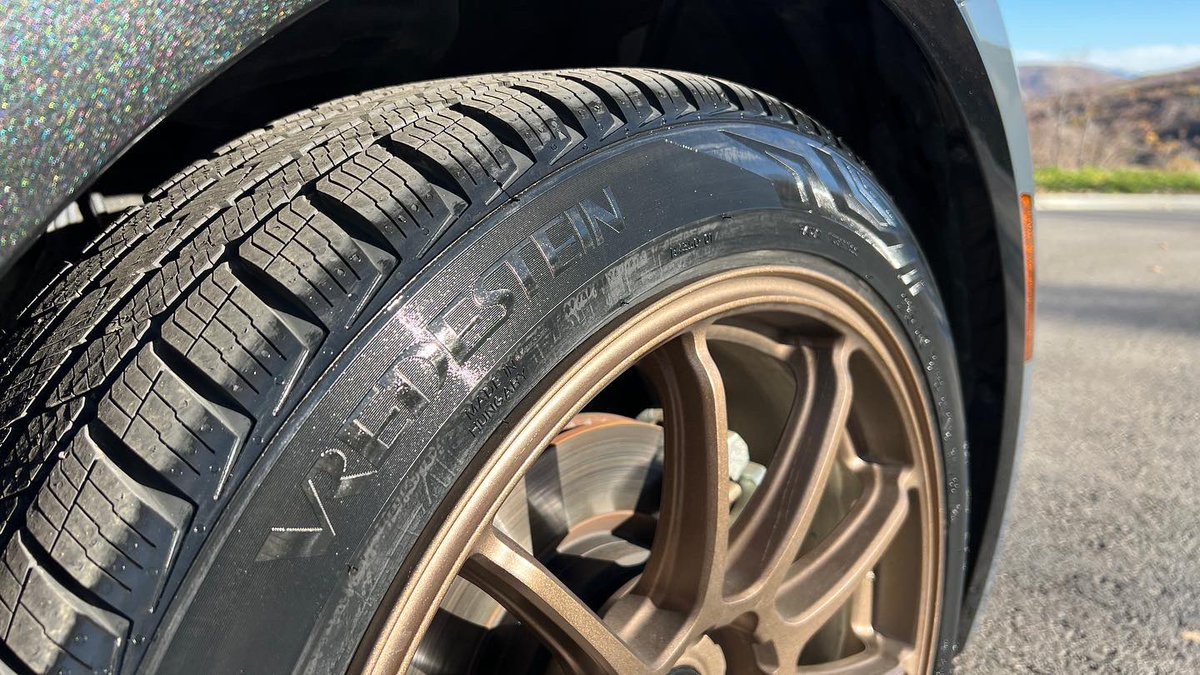 Everyday Driver tweet media