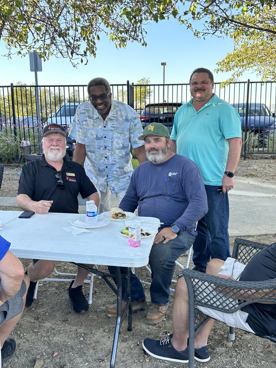 It was a great afternoon at the Fairview Fire Protection District, CA open house! 

To learn more about this special district please visit fairviewfiredistrict.org
