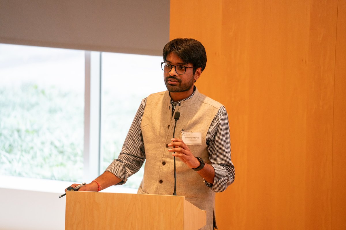 AnnenbergCARGC's tweet photo. Day two of the symposium featured 15 speakers who discussed critical moments that shaped the development of media in various parts of the world. Pictured below (left to right) are @florencemadenga, @SandeepMertia, @kevindriscoll, &amp; @Yangguobin. Photo credit:@AnnenbergPenn. https://t.co/G8UjyYHkFI