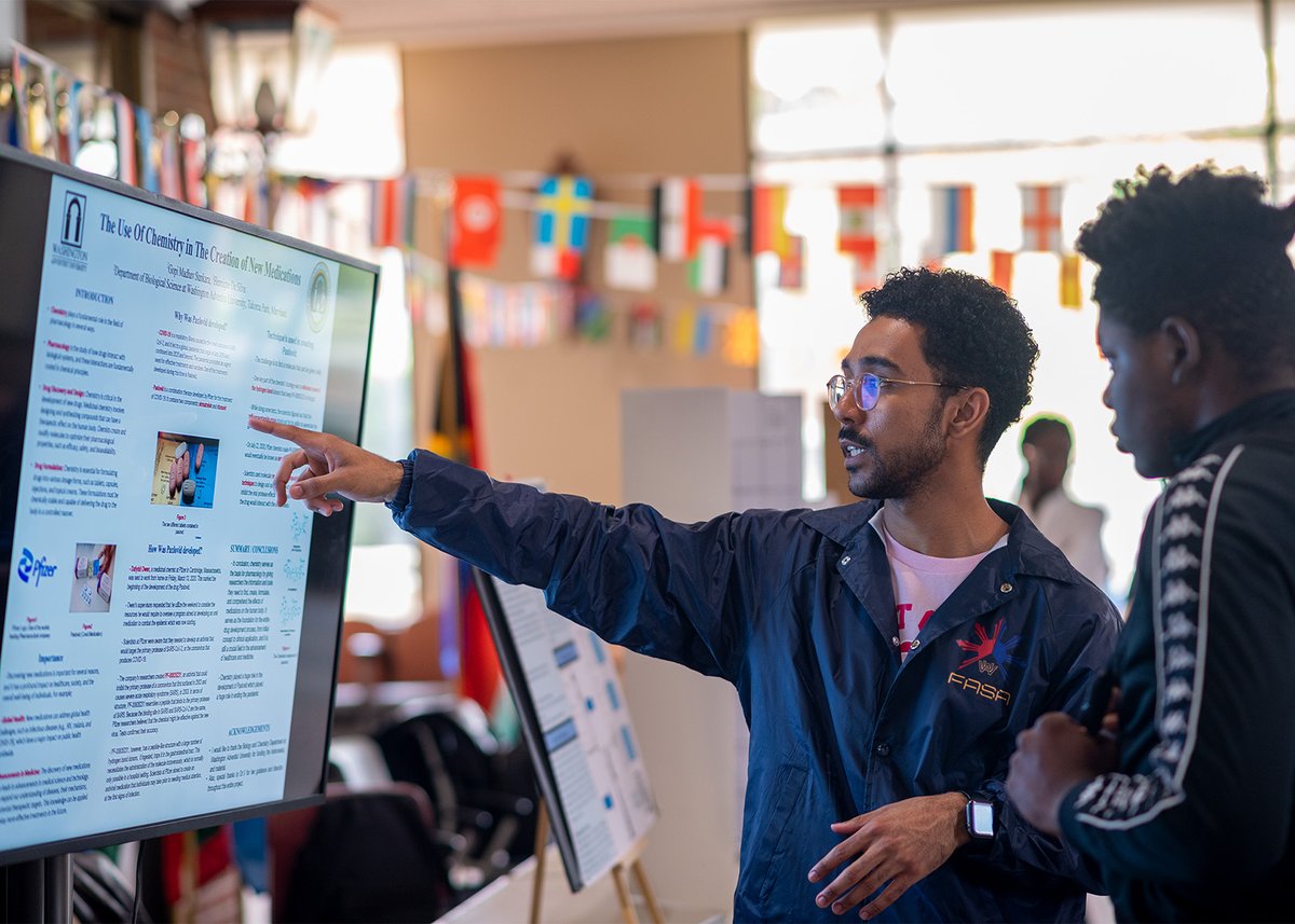 ThisIsWAU's tweet image. Our students presenting the importance of chemistry in medicine during this National Chemistry Week 🧪
#NationalChemistryWeek #WAU #ChemistryStudents