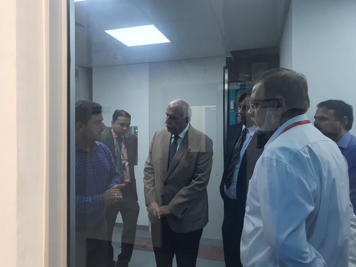 AwexPakistan tweet media