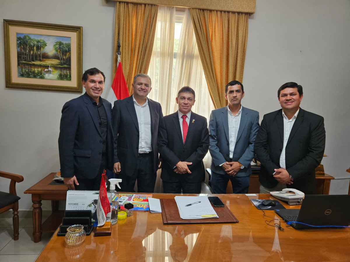 OscarPaciello's tweet image. Gracias a los colegas de Misiones por la visita. ¡Gracias a todos por el apoyo!
💪🏼 ¡Hasta la gran victoria final!

#SomosListaP #ListaP #PacielloAlConsejo #OscarPaciello #ConsejoDeLaMagistratura #UnidadGremial #AbogadosPy