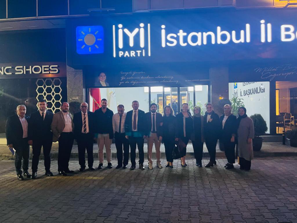 iyi_g43107's tweet photo. İYİ Parti Sultangazi İlçe Başkanlığımız olarak İlçe Başkanımız Sn Sinan TAŞKIN öncülüğünde Divan Kurulu üyelerimiz ile 
İstanbul İl Başkanımız Sn Yücel COŞKUN 
İl Başkanlığında ziyaret ettik. 

Başkanımıza yeni görevinde başarılar diliyoruz. Rabbim muvaffak etsin. https://t.co/ZfzJpcx1jd