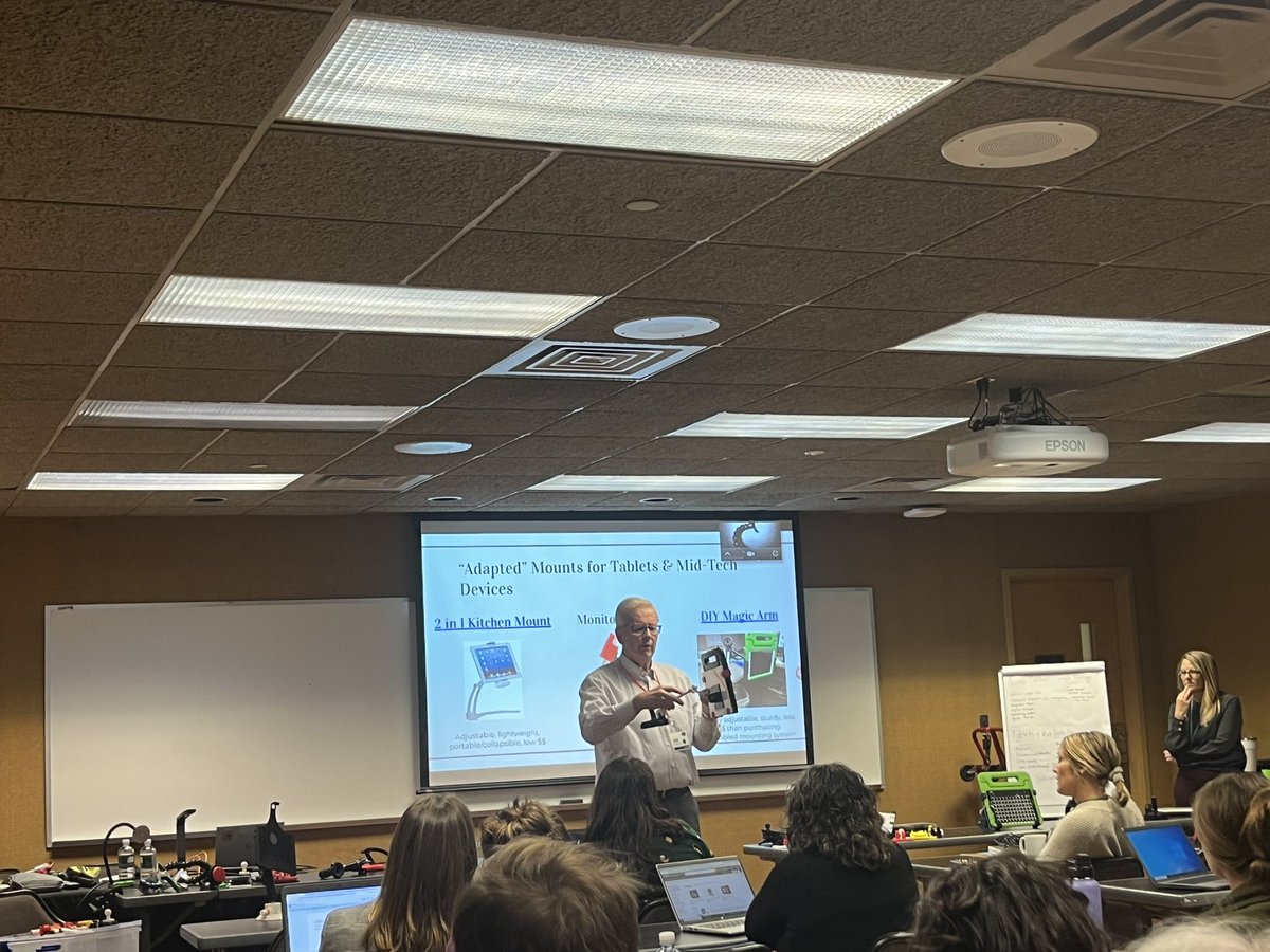 mkwalrus's tweet photo. Learning from The Jim MacGyver @talkingaac with @CorinnHower #accessibilitymatters https://t.co/atGW10mLl0