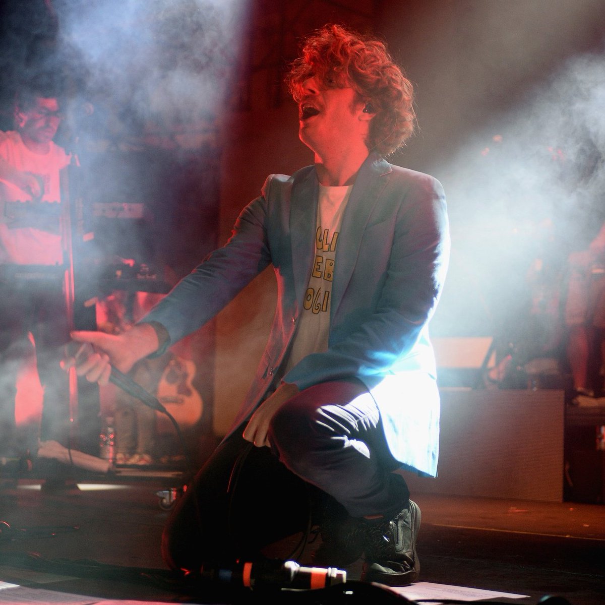 Ludovico Guenzi: "Bologna tiene aperto il varco verso la diversità."

Le parole dell’artista nella Guida di Repubblica 𝐄𝐦𝐢𝐥𝐢𝐚-𝐑𝐨𝐦𝐚𝐠𝐧𝐚: 𝐦𝐮𝐬𝐢𝐜𝐚 𝐞 𝐠𝐮𝐬𝐭𝐨.

Shop online su ↓ ilmioabbonamento.gedi.it/iniziative/gui…
#EmiliaRomagna #Bologna