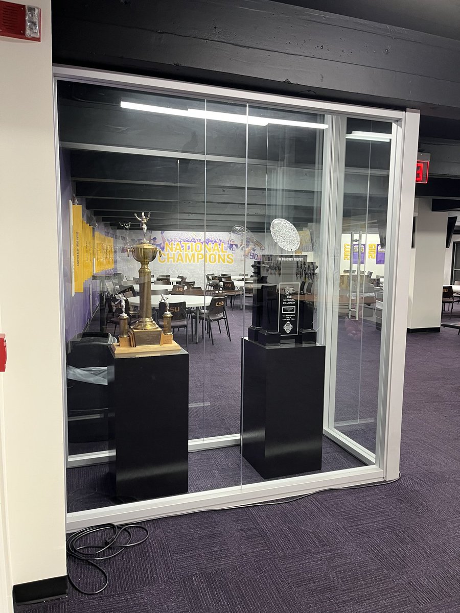 EvaLegardCenter's tweet photo. Lawton Room in Tiger Stadium- more to come! The tour has just started. https://t.co/FS23h5hXwr