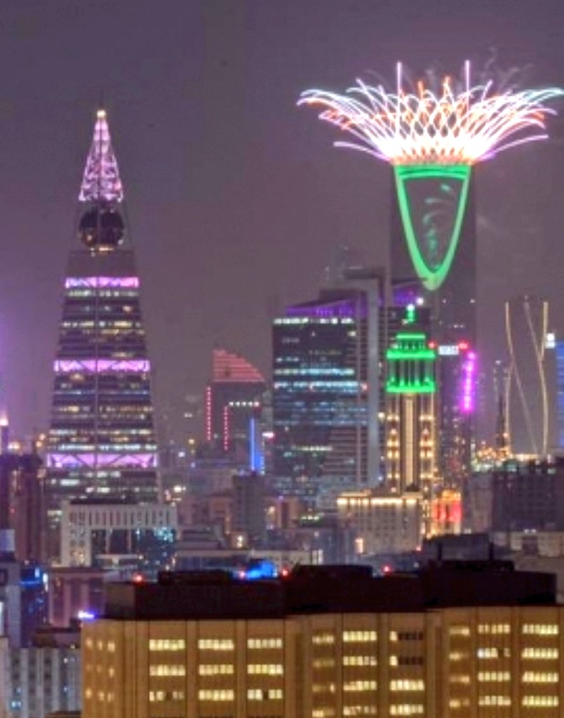 all_alriyadh's tweet photo. 📌بما أن الأجواء بدأت تتحسن نحدث لكم المنشور السابق ( تحديث اكتوبر2023)
🔹لو  زاركم واحد من خارج الرياض وين يروح… 
اغلب المواقع جميلة من (اكتوبر وحتى ابريل)
🔹واذا فيه مواقع اضيفوها تحت .
🔹تابع معنا وانشرها لغيرك . https://t.co/xq5Cpeej0o