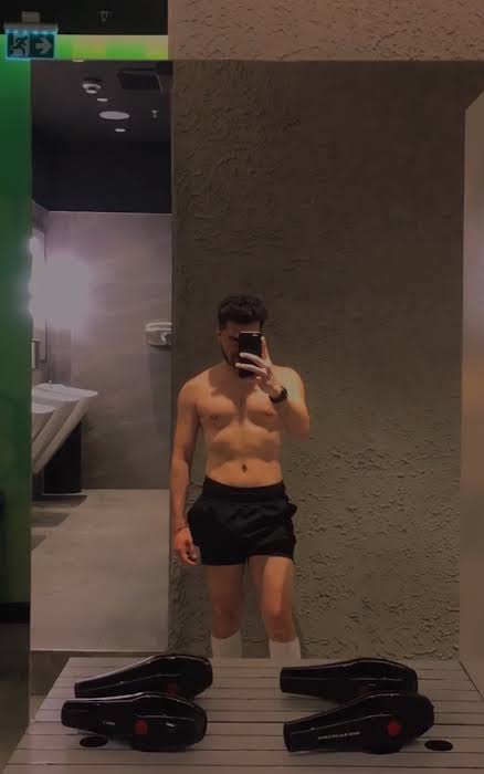 Yarın müsait olan mesaj atsın 🔥😚