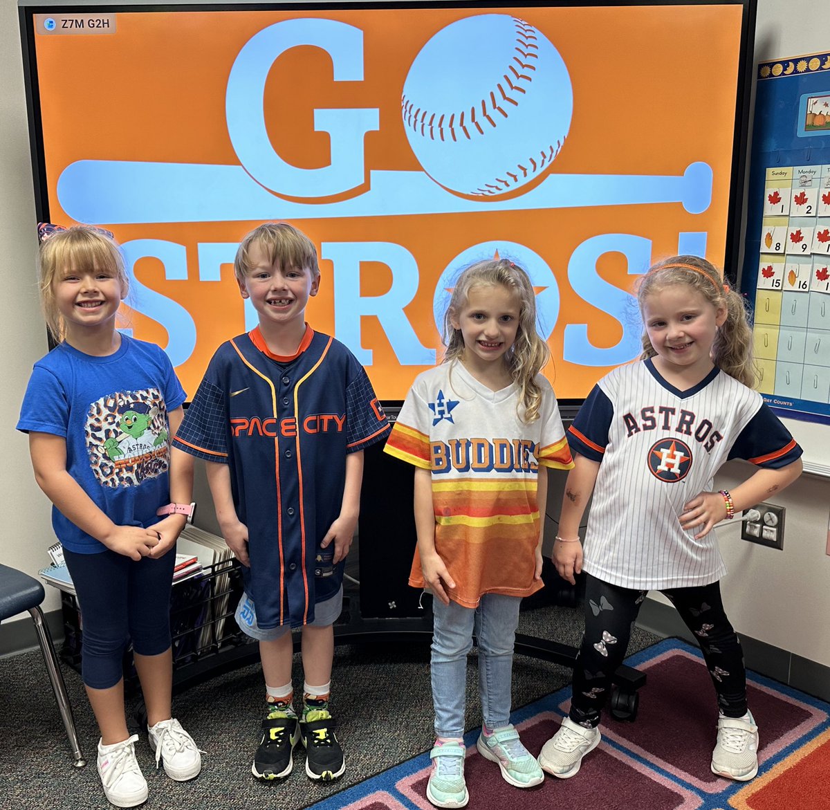 We’re cheering on our Houston Astros for game 4 tonight against the Texas Rangers! @MetzlerKISD @astros #GoStros