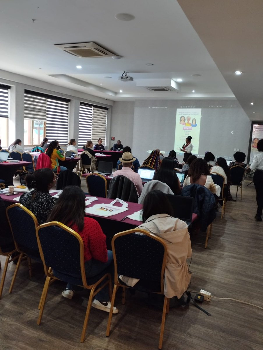 Oxfam Colombia (@oxfamcolombia) on Twitter photo 🌸💫 Estos días hemos estado acompañando el Foro de Incidencia Nacional por los derechos de las mujeres promovido por <a href="/redmucho/">Red Departamental de Mujeres Chocoanas</a> y la <a href="/RNMColombia/">Red Nacional de Mujeres</a> acompañadas por la institucionalidad. 🌸💫 Estos días hemos estado acompañando el Foro de Incidencia Nacional por los derechos de las mujeres promovido por <a href="/redmucho/">Red Departamental de Mujeres Chocoanas</a> y la <a href="/RNMColombia/">Red Nacional de Mujeres</a> acompañadas por la institucionalidad.