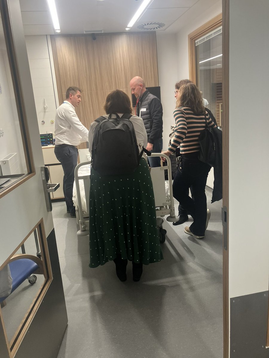 CovUni Simulation tweet media