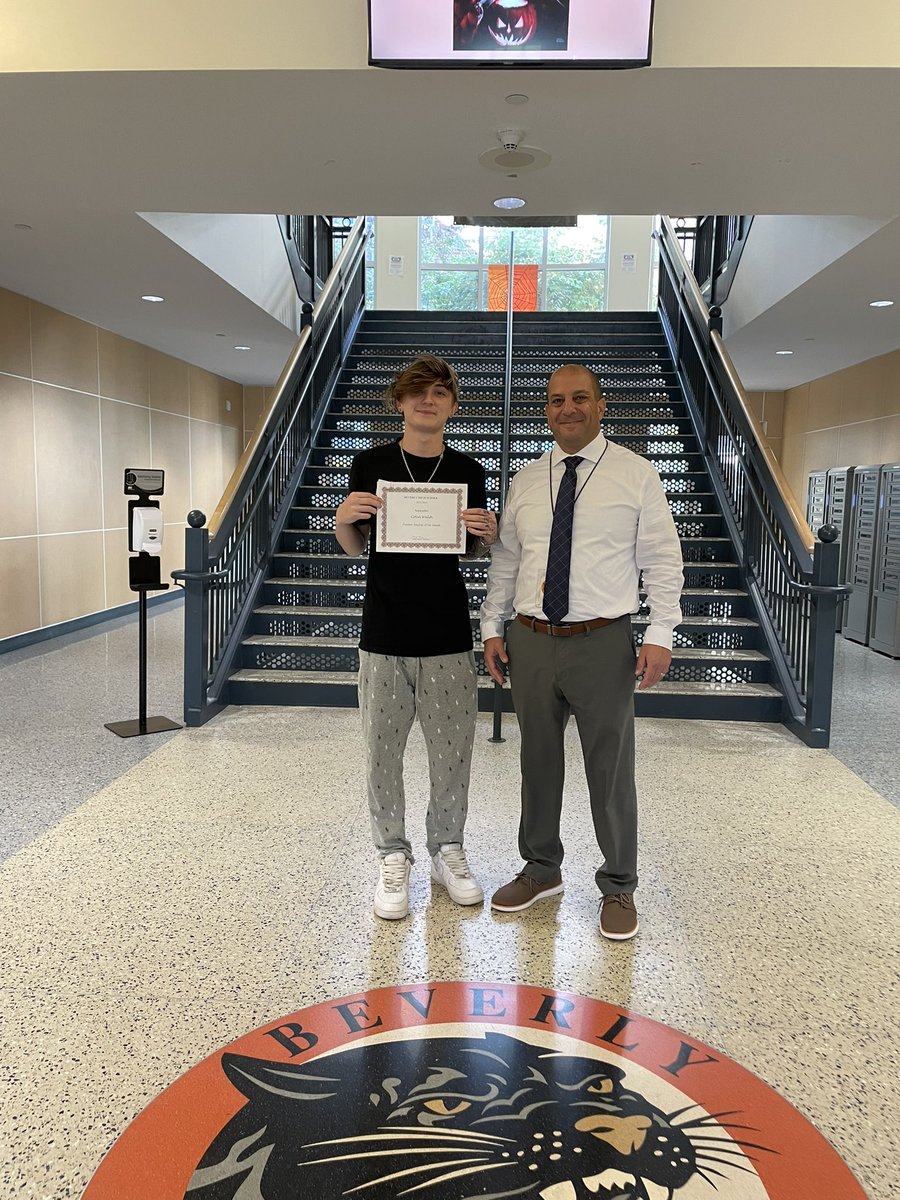 Beverly High School tweet media