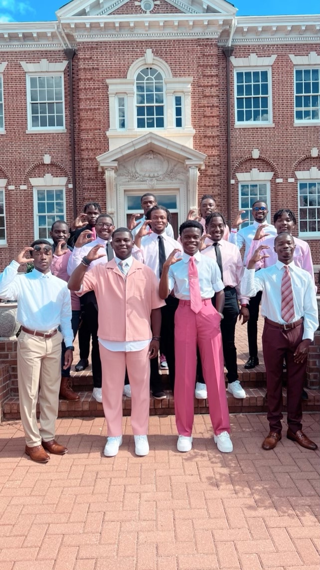 cusoe1869's tweet photo. Claflin University SOE Call Me MiSTERs and CUBE students presented at the S.C. Oversight Committee on Claflin University Bridges to Education (CUBE) Program! https://t.co/ziNuG6jfhG