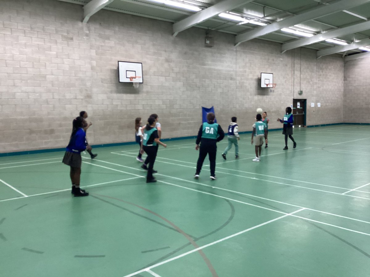 StIlltydsCHS's tweet image. Everything from quizzes to netball to Whodunnit- activities for all at our open evening this evening. #openevening2023