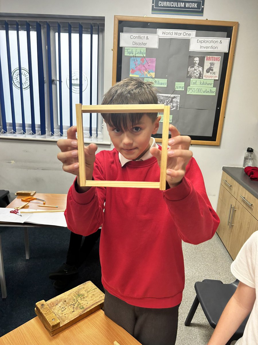 Class2024BMJ's tweet photo. This termโs DT project is well under way! #buildingbetterhumans @BrinsworthManor https://t.co/xudQnYsAZ3