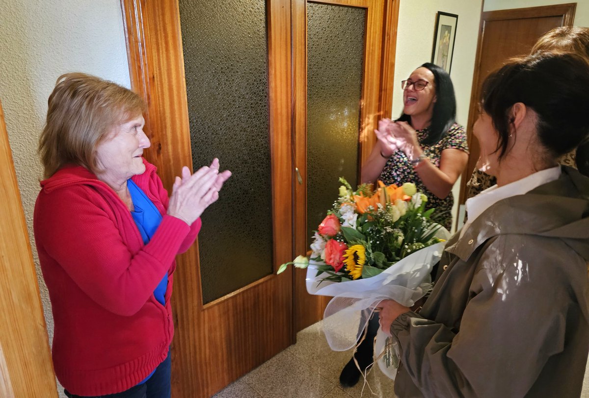 AytodeCaravaca's tweet photo. ¡Enhorabuena! 🏅María González Marín, vecina de La #Almudema, ha sido la elegida por las asociaciones de mujeres de rurales del municipio para recibir el galardón del ‘Día de la Mujer’, que se entrega este domingo, a las 13.30 horas, en el salón social de #Barranda. https://t.co/DbceNXwqiG