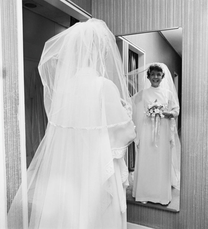 motelcrossroads's tweet photo. A pre-wedding photo of 'Meg' in a white gown from 1975. It seems a bit odd, I mean as if she'd have wandered down the registry office in this 😅 #ITVNolly #Nolly #Crossroads https://t.co/uyIk8GoHCh