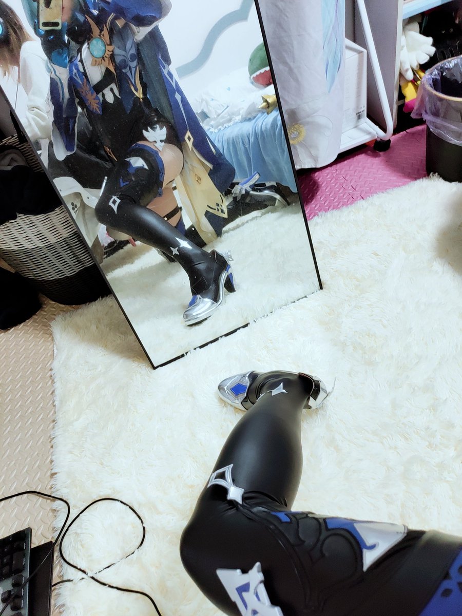 ffboss6565's tweet photo. 关注居然破百了
那就多发几张自己的照片吧
这个仇我也记下啦！
#伪娘 #男娘 #女装 #男の娘 https://t.co/ZVmI2tBVsU