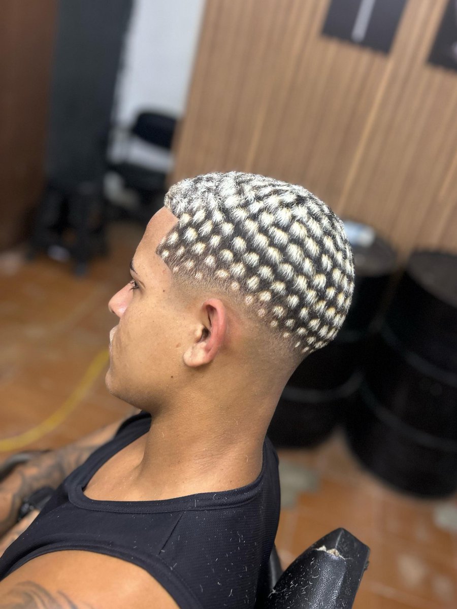 RDPimentel_'s tweet photo. 🙌📏✂️ https://t.co/ue6HYetdKy